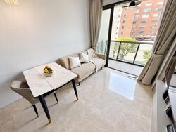 Haus On Handy (D9), Condominium #635070331